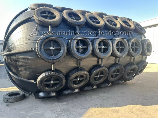 حداکثر حفاظت پنوماتیک لاستیک Quay Fender Airbag دریایی شناور Fender